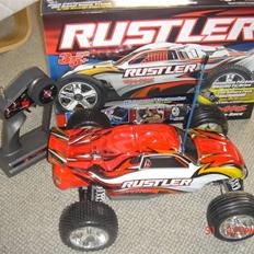 Bil Traxxas Rustler "BYTTET!"
