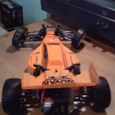 Buggy Team Associated B4 FT