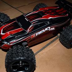 Bil E-Revo VXL 2,4ghz (7107) 