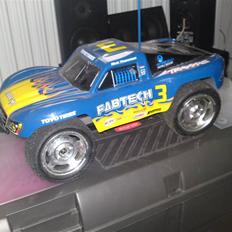 Buggy Traxxas slash 1:16