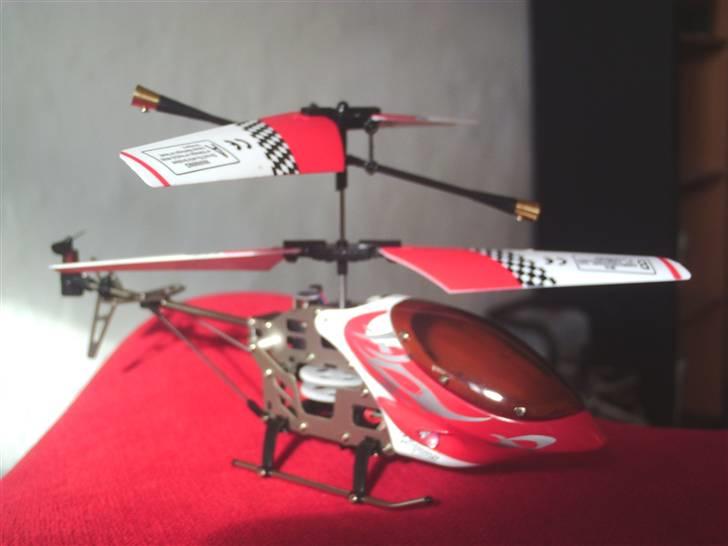 Fly SWIET mini helekopter billede 1