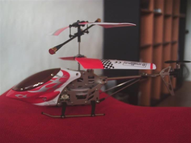 Fly SWIET mini helekopter billede 3