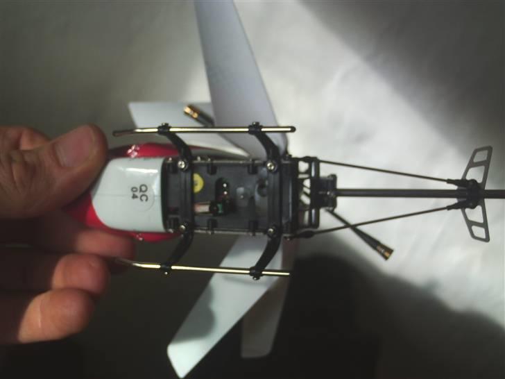 Fly SWIET mini helekopter billede 7