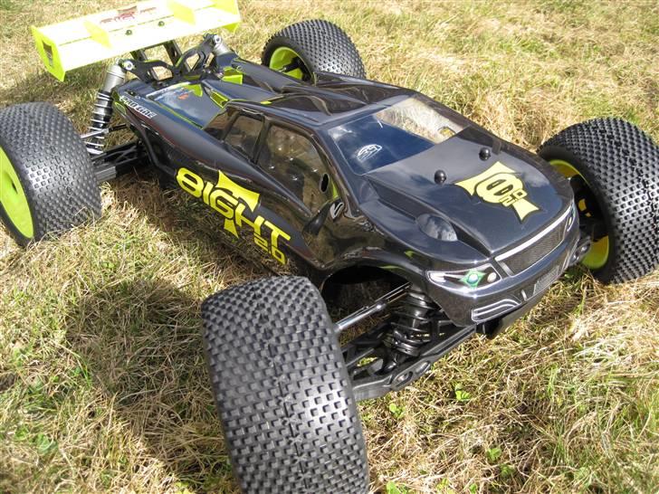 Truck 8ight-T 2,0 Brushless billede 1