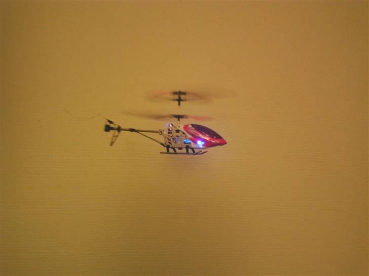 Fly SWIET mini helekopter billede 10