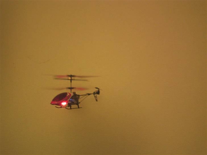 Fly SWIET mini helekopter billede 11