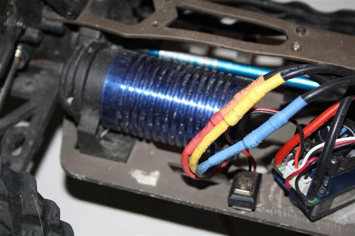 Off-Roader HBX Stealth BL - 4300 Kv Motor billede 9