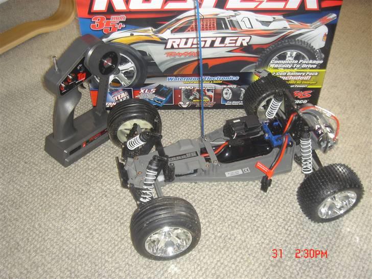 Bil Traxxas Rustler "BYTTET!" billede 7