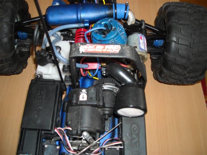 Truck Traxxas Revo 2,5R. Solgt. billede 4