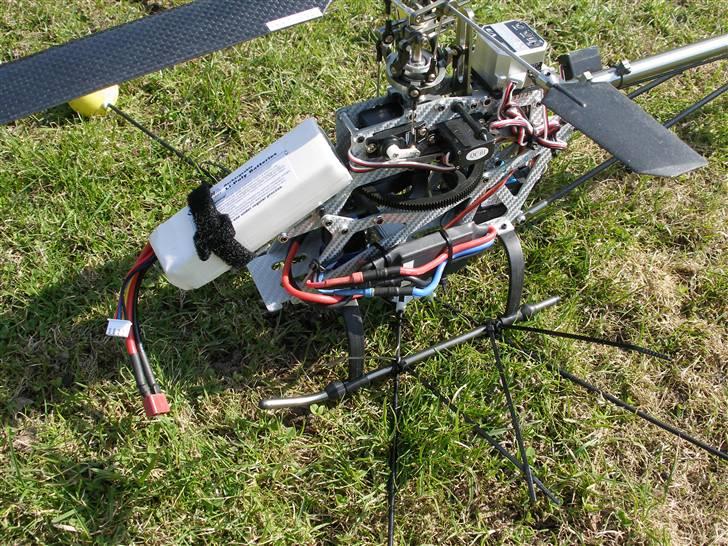 Helikopter Shark 450 Titan v3 billede 6