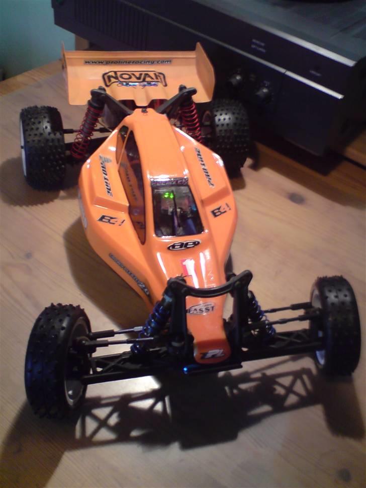 Buggy Team Associated B4 FT billede 1