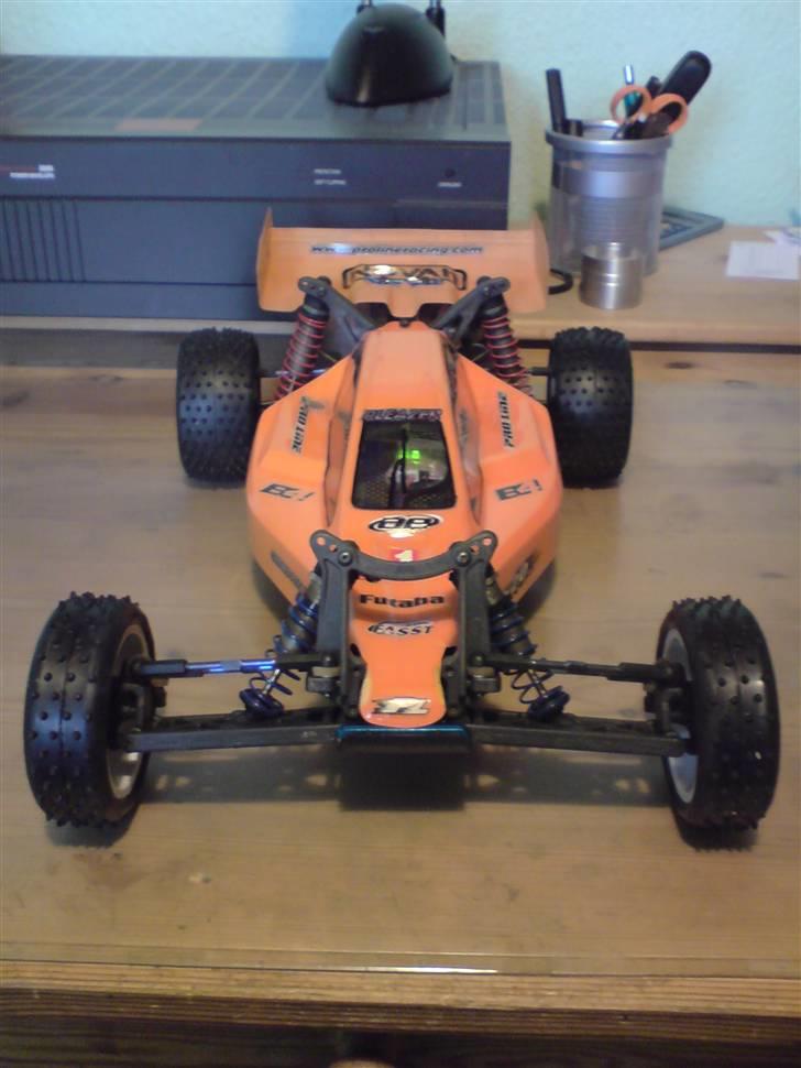 Buggy Team Associated B4 FT billede 5