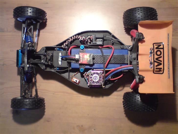 Buggy Team Associated B4 FT billede 8