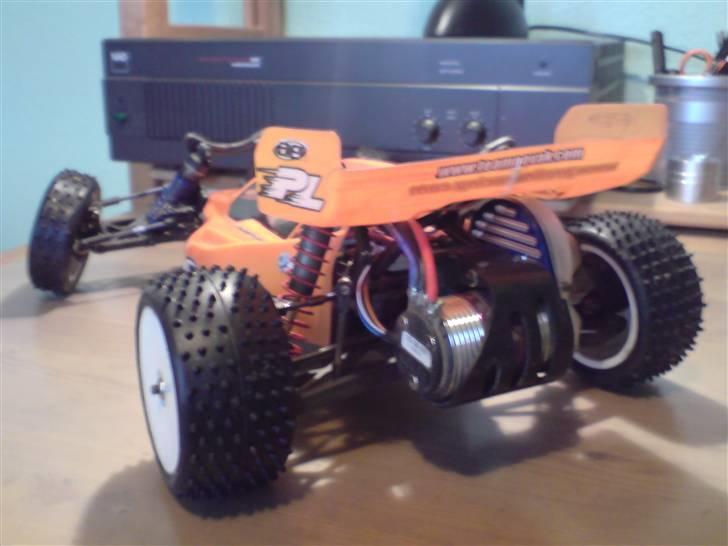 Buggy Team Associated B4 FT billede 11