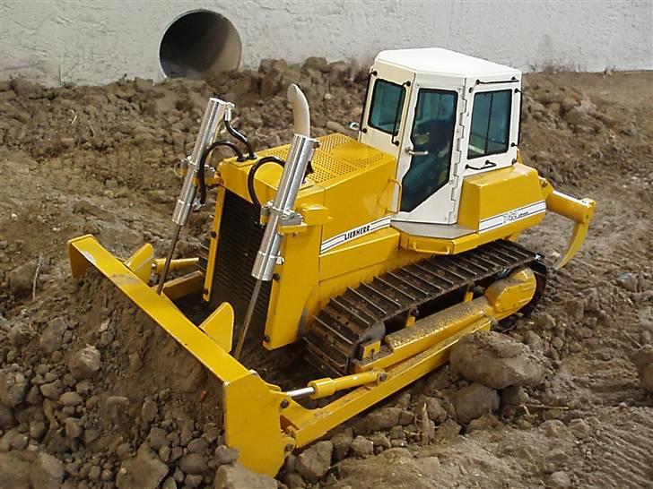Maskiner Liebherr 742 Dozer - SOLGT billede 5