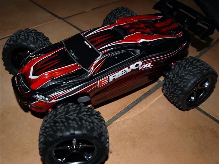 Bil E-Revo VXL 2,4ghz (7107)  billede 1