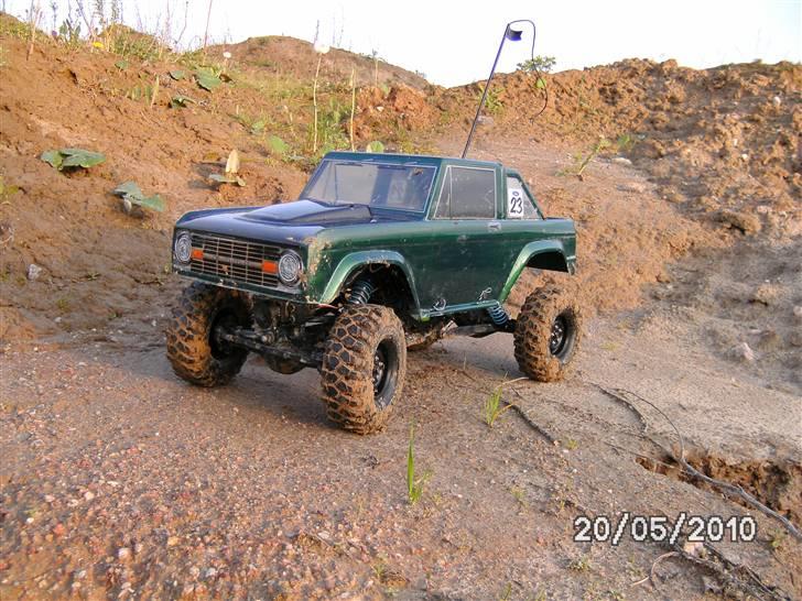 Off-Roader Axial AX10 - Ford Bronco 4x4/4WD *Solgt til bror* billede 1