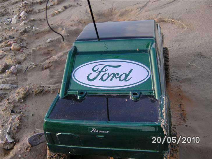 Off-Roader Axial AX10 - Ford Bronco 4x4/4WD *Solgt til bror* billede 9