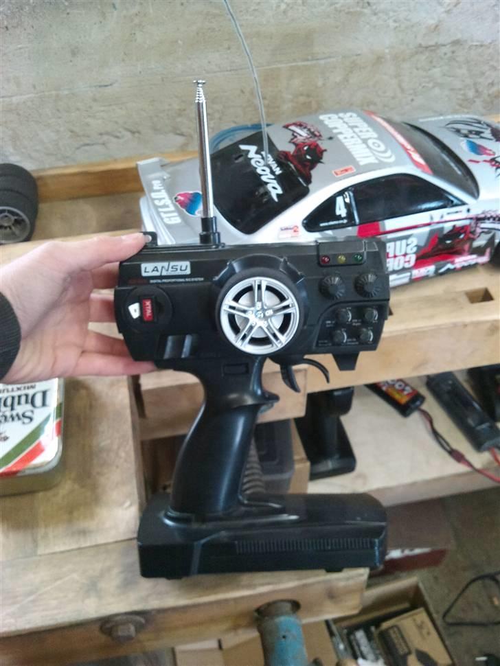 Buggy Rocket Buggy - Kontrolen, det er Mads Nielsen TT-01 i baggrunden... billede 7