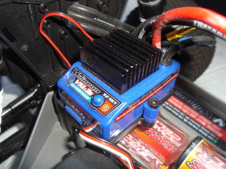 Off-Roader Rustler vxl SOLGT  - Rigtig god esc ! billede 4