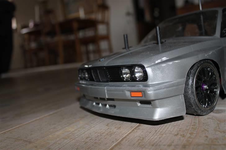 Bil Tamiya TT-01 BMW e30 M3 billede 5