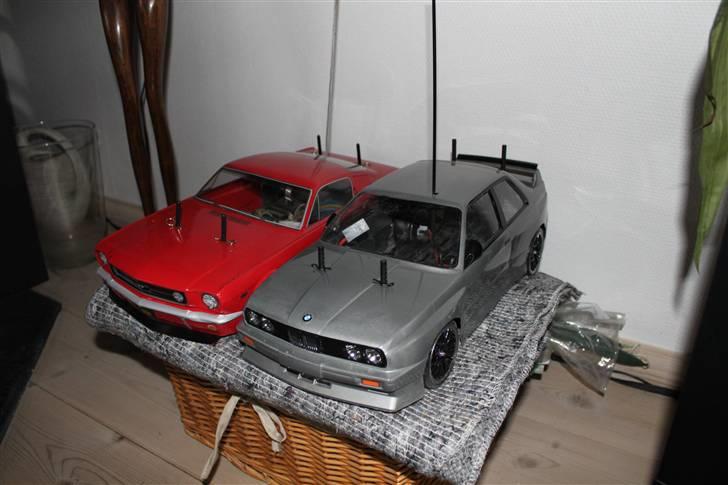 Bil Tamiya TT-01 BMW e30 M3 - Sammen med min RC kammerat ;) billede 15