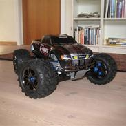 Off-Roader E-Maxx Brushless Edition