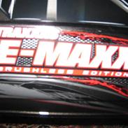 Off-Roader E-Maxx Brushless Edition