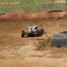 Buggy MCD Race Runner V4 comp.