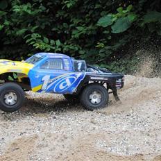 Off-Roader Slash 4x4 *BYTTET*