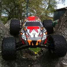 Off-Roader traxxas revo 2.5 Solgt 