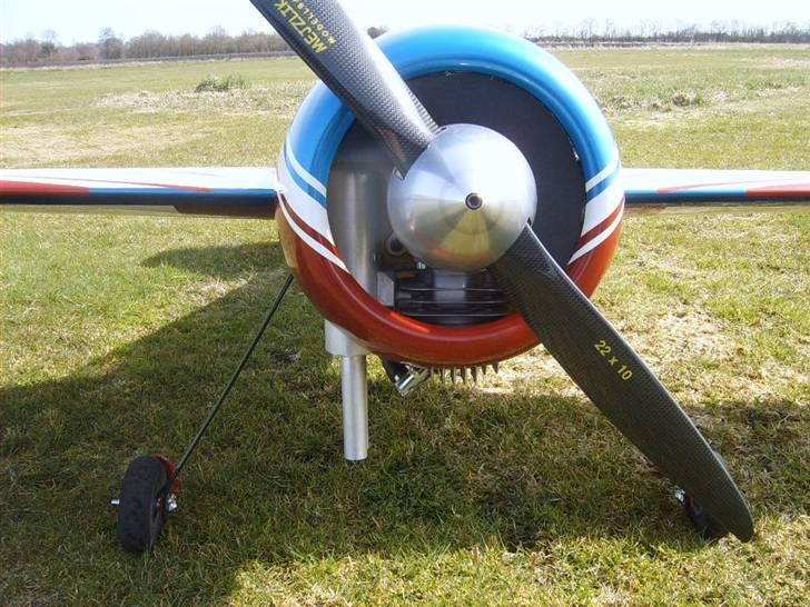 Fly YAK-54 billede 5
