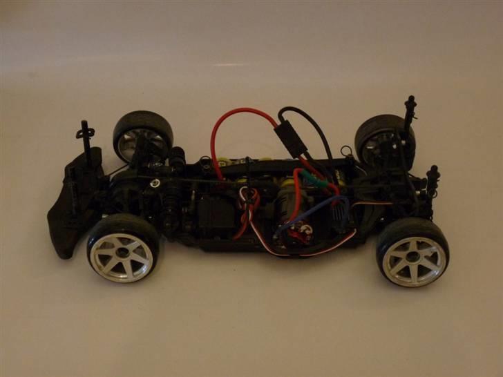 Bil Tamiya TA05IFS - Looks stock - but it isn´t! :D billede 10