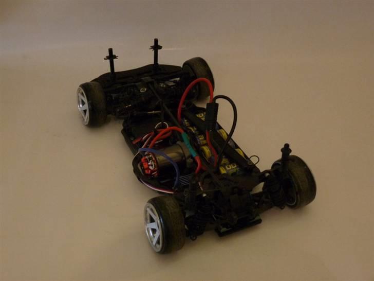 Bil Tamiya TA05IFS - Looks stock - but it isn´t! :D billede 11