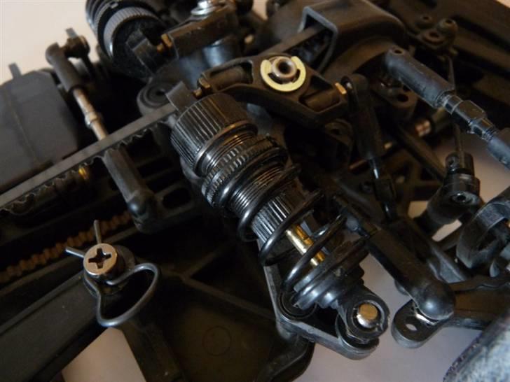 Bil Tamiya TA05IFS - Lækre sorte TRF-dæmpere! billede 13