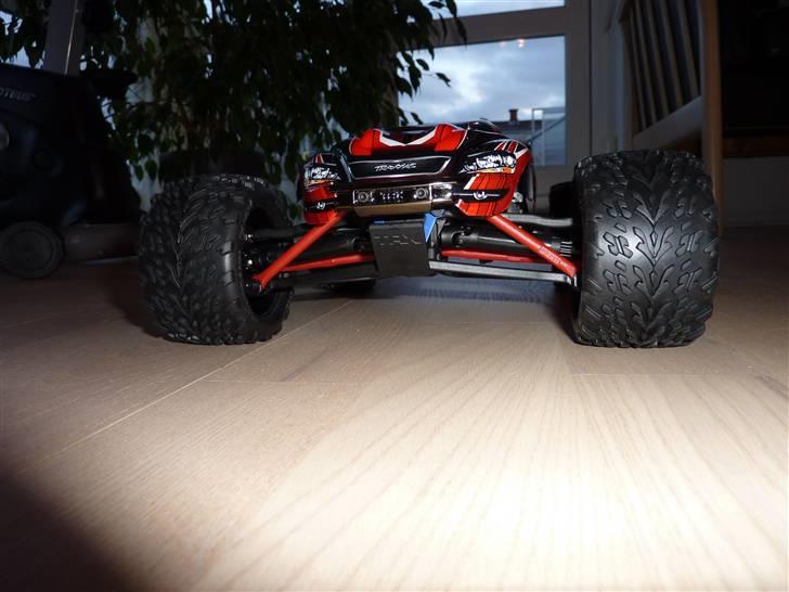 Off-Roader E-Revo 1/16 VXL 2,4GHz billede 4