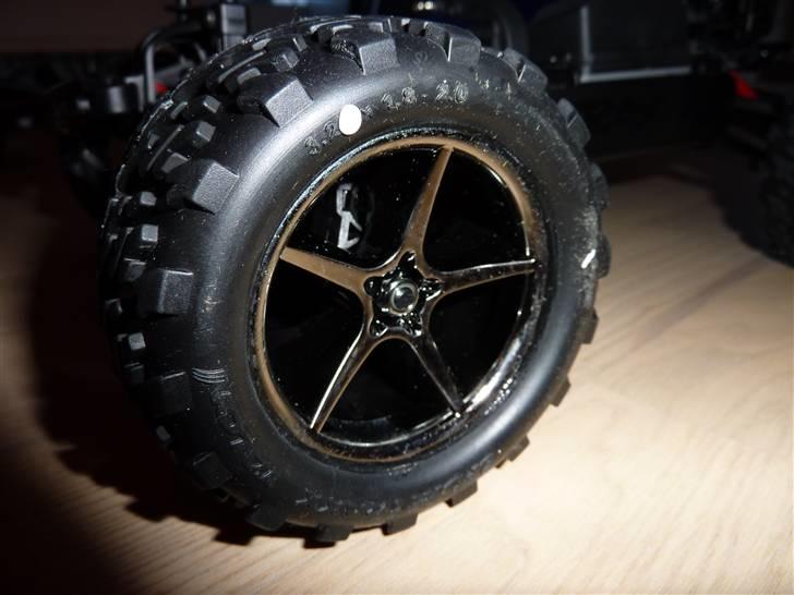 Off-Roader E-Revo 1/16 VXL 2,4GHz billede 10