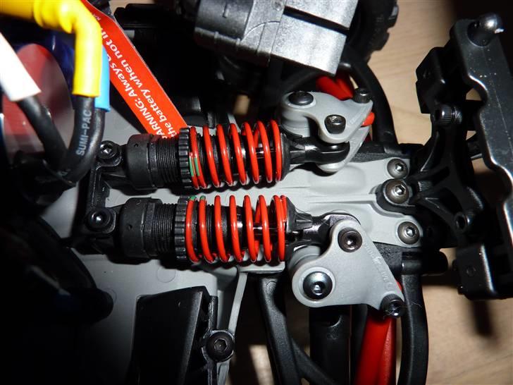 Off-Roader E-Revo 1/16 VXL 2,4GHz billede 11