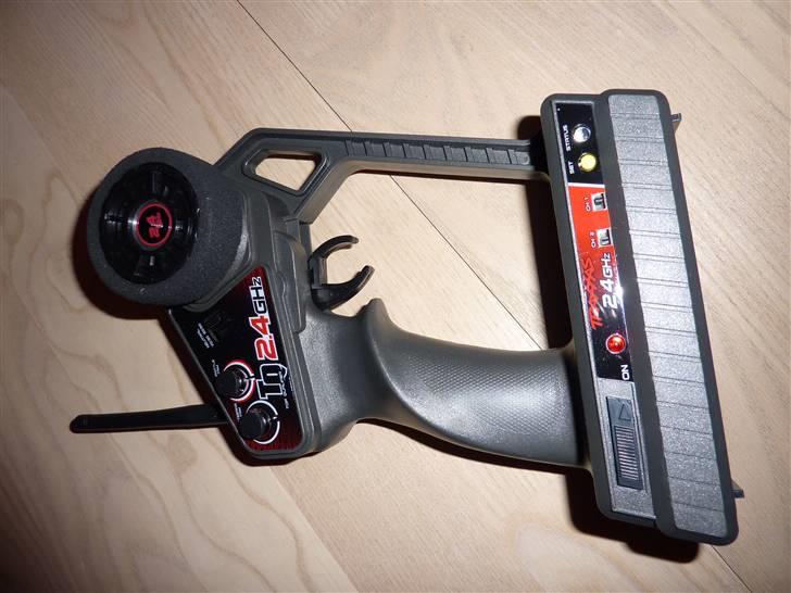 Off-Roader E-Revo 1/16 VXL 2,4GHz billede 20