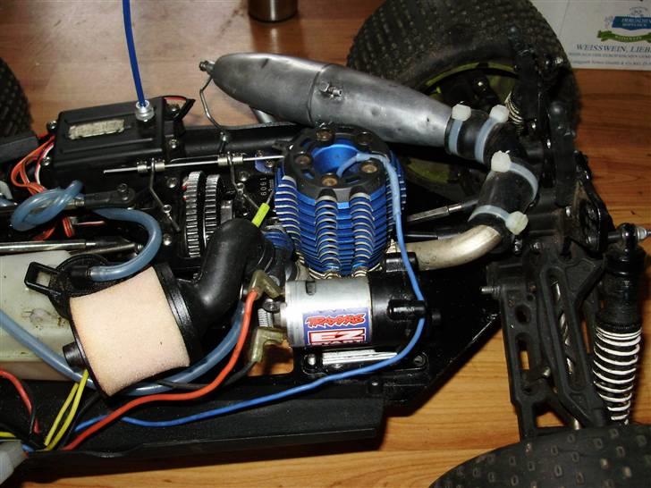 Buggy Maxiva Bazooka - Denne motor er indkøbt. en trx 3.3 med elstart, og skal tilpasses buggyen. (billeder kommer når det er gjort) billede 5