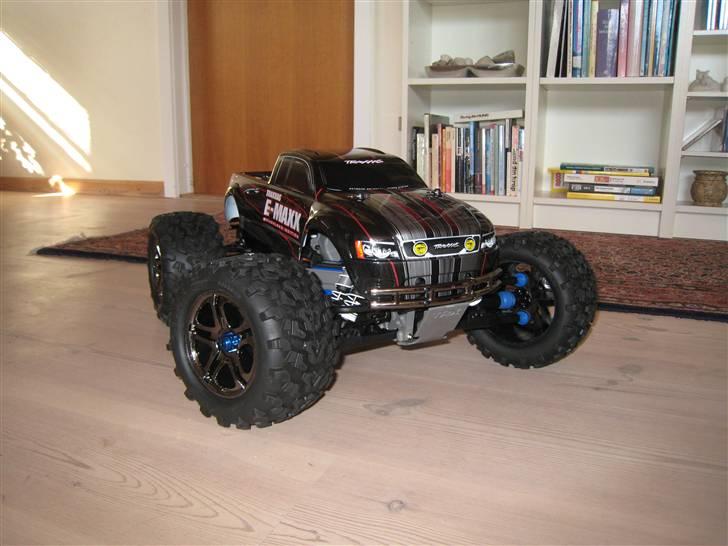 Off-Roader E-Maxx Brushless Edition - Helt frisk, lige ud af kassen! billede 1
