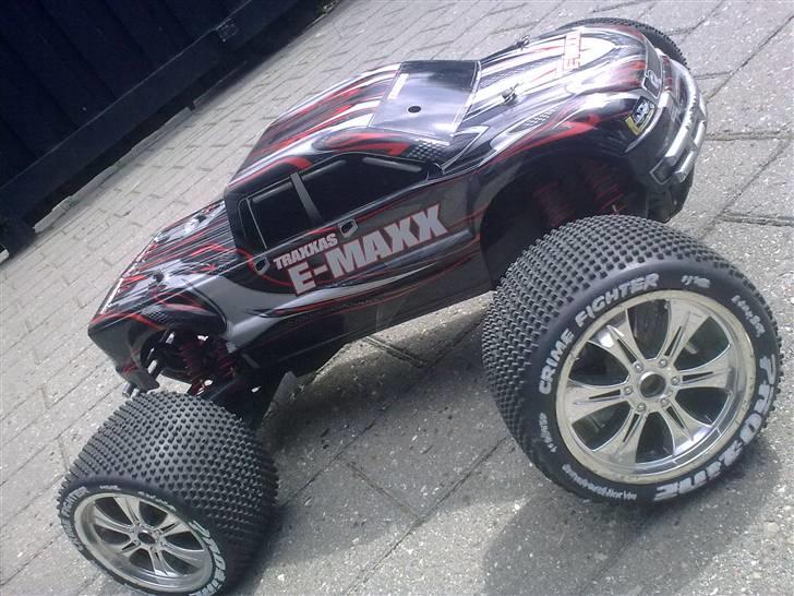 Off-Roader E-maxx brushless billede 3