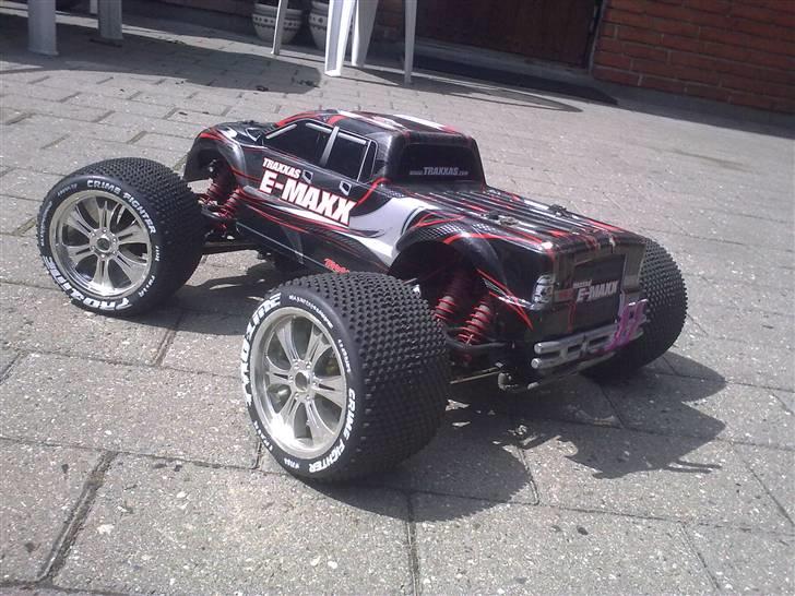 Off-Roader E-maxx brushless billede 4