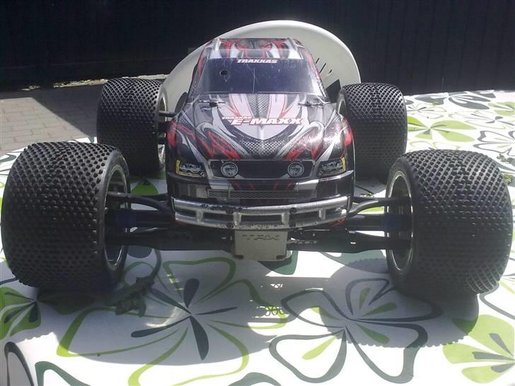 Off-Roader E-maxx brushless billede 19