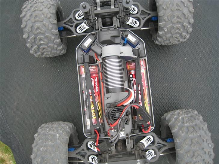 Off-Roader E-Maxx Brushless Edition billede 15