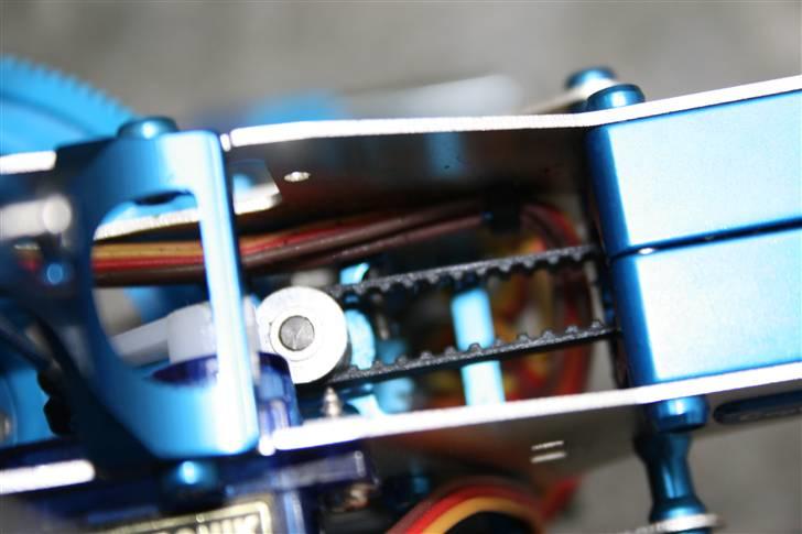 Helikopter T-rex 450 SE V2 - klon billede 6