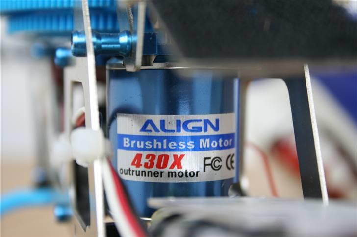 Helikopter T-rex 450 SE V2 - klon billede 11