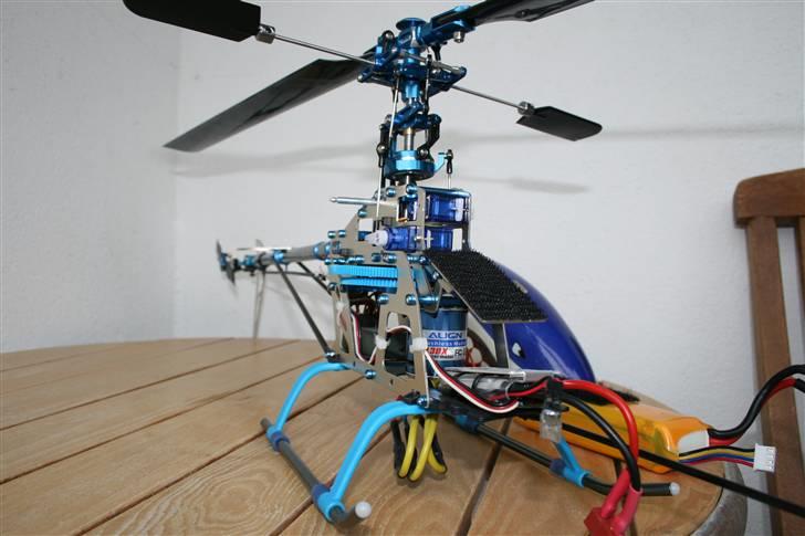 Helikopter T-rex 450 SE V2 - klon billede 12