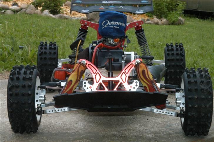 Off-Roader Fuego large scale buggy - sådan så det ud her iaften .. så venter vi ba på maskiner kommer og GRAVER...... billede 12