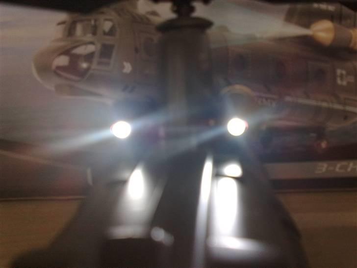 Helikopter Syma Stor Chinook  billede 9